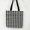 Bolsa de Lona Nova de Verão 2024 Bolsa de Ombro Grande Capacidade Moda Versátil Bolsa de Compras Bolsa de Mão Casual Bolsa Feminina