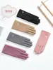 Luvas Femininas Novas Grossas e de Veludo Quentes para Outono e Inverno Luvas de Veludo à Prova de Frio para Uso Externo Luvas de Veludo para Ciclismo e Direção Roupas de Trabalho Luvas