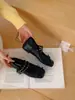 Sapatos Rasos Estilo Francês para Mulheres 2026 Novos Modelos Primavera e Outono para Combinar com Saias, Sapatos de Couro para Noite Ballet Mary Jane