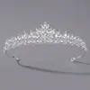 Coroa de Liga de Flores e Strass Estilo Francês de Luxo Leve Transfronteiriça para Mulheres, Adequada para Casamentos, Eventos Noturnos, Sessões de Fotos e Festas, Atacado