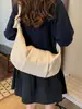 Cross2026 Outono Inverno Nova Bolsa de Axila Bolsa de Bolinho Versátil Retrô Estilo Simples Versátil para o Dia a Dia Bolsa de Ombro Único Transversal