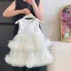 Vestido de Verão para Meninas 2026 Novo Estiloso Vestido Princesa Infantil Bebê Mangas Bufantes Sem Mangas Vestido de Renda