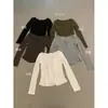 Camiseta de Manga Larga Henley Color Verde Limón Té Verde Estilo Coreano Otoño 2026 Corte Relajado Versátil Adelgazante Dobladillo Enrollable para Mujer