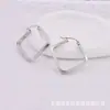Pendientes de aro grandes populares en Internet, de moda europea y americana, con agujeros cuadrados exagerados en las orejas y forma de corazón, joyería para las orejas.