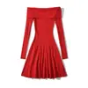 Primavera 2025 Cuello de un solo carácter Perfil de hombro sexy Falda tipo paraguas Vestido de punto Transfronterizo Comercio exterior Ropa para mujer Venta al por mayor