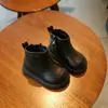 Botitas para bebé niña, nuevos modelos de otoño, zapatos de suela blanda para bebés, zapatos para niño pequeño, botines para niña de un año, botas de piel