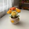 Arreglo de Flores de Hilo de Rosa con Forma de Corazón de 6 Cabezas Tejido a Crochet Hecho a Mano Decoración de Escritorio Regalo de Flor Artificial Hecha a Mano Cálido y Acogedor