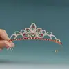 Diadema Corona Cruzada Tiara de Princesa Infantil Diadema de Cristal Accesorios para el Cabello de Cumpleaños Joyería para Niñas Diadema Brillante