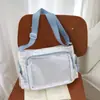 Bolso bandolera de gran capacidad, elegante y lindo para fans y estudiantes, con un diseño moderno y una estética dulce inspirada en el anime.