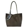 Bolso grande de ante estilo coreano para mujer, moda otoño 2026, bolso tote simple, bolso de hombro versátil y bolso de axila