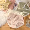 Liquidación de Ropa InteriorNueva Ropa Interior Linda para Niña, Cómodos Calzones Triángulo Cremosos Estilo Japonés, Cintura Media Sin Costuras Estilo Puro