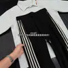 Calça esportiva preta, nova coleção primavera 2026, corte justo, perna reta, com listras laterais, perna larga, calça de trabalho, calça casual, calça de moletom