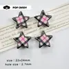 Patrón de cuadros de estrellas dulces geniales accesorios de joyería cuentas sueltas material DIY hecho a mano agujero recto cadena de teléfono móvil bolso colgante cuentas populares para niñas