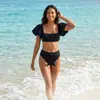 Bikini de dos piezas nuevo 2026 con mangas abullonadas, escote cuadrado y detalle de lazo, un traje de baño de dos piezas para vacaciones y playa
