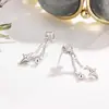 Brincos Elegantes de Novo Estilo com Design Pendente nas Costas Estrela de Quatro Pontas para Mulheres, Brincos de Luxo de Alta Qualidade, Acessórios de Orelha com Design da Moda