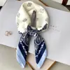 Pañuelo Imitación Seda Estilo Coreano, Pañuelo Cuadrado de 70 cm con Estampado Floral Verde, Tacto de Alta Gama, Versátil para Mujeres en Primavera y Verano, Elegante Pañuelo para el Cuello, Venta al por Mayor