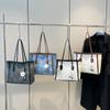 Moda Europeia e Americana Bolsa Grande de Ombro Retrô para Comutadores Femininos 2025 Nova Tendência Elegante Bolsa Tote Casual