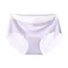 Ropa Interior Sin Costuras de Seda de Hielo para Mujer 2025 Nuevo Verano Delgada Antibacteriana en la Entrepierna Cintura Media-Baja Sensación de Segunda Piel Pantalones Cortos de Yoga