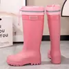 Botas de lluvia casuales impermeables, elásticas, para todas las estaciones, impermeables y antideslizantes, con forro de polar, estilos de media pantorrilla y alta para mujer para el invierno