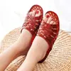 Pantuflas de verano para mujer, pantuflas de cristal para uso en casa, sandalias ligeras antideslizantes simples para interior de baño, pantuflas de plástico de verano