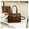 Comércio Exterior Transfronteiriço Bolsas Femininas 2025 Inverno Novo Estilo Moda de Alta Qualidade Versátil Bolsa de Ombro Bolsa de Mão Retrô Bolsa Transversal