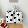 Bolsa de Lona com Bolinhas Feminina Verão 2025 Nova Tendência Estilo Coreano Bolsa de Ombro Tote Bolsa de Mão Grande Capacidade para Estudantes