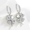 Novos Brincos da Moda Trendy de Trevo de Quatro Folhas Incrustados com Diamantes para Mulheres, Brincos de Zircônia Versáteis e Exquisitos, Brincos Elegantes e de Alta Qualidade por Atacado