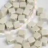 Ding Yi Leng Yue Cor Colorida Quadrado Galvanizado Acrílico Contas com Furo Contas DIY Corrente de Celular Acessórios de Joia