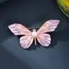 Broche de Mariposa Multicolor Estilo Retro Europeo y Americano, Pin de Piedras de Strass Graduadas de Imitación Perla de Lujo, Broche de Joyería de Alta Gama con Temática Animal