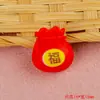 Accesorios para joyería diy papelería al por mayor caja para teléfono móvil accesorios para el cabello pasador pegatinas para refrigerador accesorios Año Nuevo