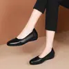 Zapatos de Mamá, Zapatos Planos Cómodos con Suelas de Goma, Fotos Reales del Producto. Zapatos de Trabajo Antideslizantes de Suela Blanda, Zapatos de Cuero Suave para Mujer para Personas de Mediana Edad y Mayores