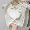 Colete Tricot Gola Polo para Mulheres, Peça de Sobrepor de Verão, Roupa de Baixo, Regata sem Mangas, Top Curto Bordado, Branco