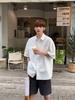 High-end Pure White Camisa de manga curta Verão Masculino Estilo Coreano Moda Adolescente Estilo Hong Kong Camisa de Ferramentas Solta de Meia Manga