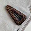 Otoño e Invierno Nuevo Peluche Estampado de Leopardo Elegante Pasador Pinza Bb Pinza para el Cabello Simple Versátil Pinza para Flequillo Accesorio para el Cabello Lateral