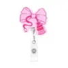 Insignia Rosa con un Diseño de Corazón Femenino, Insignia DIY Creativa y Divertida con Clip Retráctil, Personalizable y Fácil de Personalizar