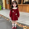 Vestido de otoño para niña, elegante vestido de punto de princesa para niños, ropa formal para bebé de un año, suéter rojo de otoño e invierno