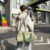 Nueva bolsa deportiva y de fitness, elegante bolsa de viaje con estampado de logo, separación de seco y húmedo, bolsa cruzada de gran capacidad para yoga y natación
