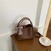 Bolsas femininas, bolsas tiracolo de nicho de alta qualidade para o verão, novos modelos de 2024, bolsas de mão tipo tote, bolsas de ombro de grande capacidade