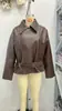 ¡Orden de exportación! Exclusivamente para ventas transfronterizas: Moda europea y americana para mujer, elegante y con estilo, con cuello, cinturón, chaqueta corta de cuero para ir al trabajo