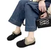 Mocasines de Invierno 2026 Nuevos Forrados de Felpa Suela Suave Cálida Moda Casual Celebridad de Internet Zapatos Gruesos de Piel para Ponerse y Quitarse Mujer