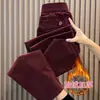 Pantalones bombachos de pana versátiles y elegantes con forro polar para mujer, para otoño e invierno, estilo commuter, versión coreana, pantalones largos casuales que estilizan