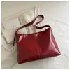 Bolso Casual Suave Retro de Gran Capacidad Nuevo Bolso para Mujer Otoño e Invierno 2025 Bolso Cruzado Popular Bolso de Hombro de Charol