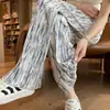 Pantalones casuales a rayas tie-dye para mujer talla grande, pantalones largos de pierna ancha sueltos y finos de verano 2026, de cintura alta, con caída, modernos
