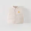 Conjunto de tres piezas de chaleco de plumón para niño 2026 Nuevo Suéter de dibujos animados para bebé y niño pequeño Pantalones versátiles con felpa Conjunto para bebé niño
