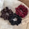Diadema pequeña de satén con lunares estilo francés, accesorio versátil para el pelo, cuerda para coleta de niña elegante, adorno para el pelo para mujer