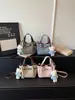 Bolso de Hombro Retro de Mezclilla 2026 para Mujer, Bolso Cruzado de Diseño de Nicho, Bolso Cubo de Mano de Patchwork de Cuero de Alta Gama