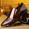 Zapatos de Cuero con Patrón de Cocodrilo Transfronterizos para Hombre, Zapatos Casuales Retro de Moda Ajustados de Color Pulido, Punta Fina, Talla Grande 48, Zapatos de Hombre para Exportación