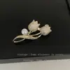 Broche de Diamantes Completo, Lujo Ligero, Flor Vintage, Mariposa y Espiga de Trigo, Broche de Alta Calidad, Broche de Nicho de Gama Alta