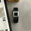 Venta al por mayor de fábrica de Relojes de Cubo de Azúcar estilo Chanel de segunda mano, Relojes de Lujo de nicho francés para mujer, con un diseño simple y elegante
