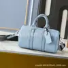 Tendencia de Moda Transfronteriza Europea y Americana Bolsa de Viaje Bolso Versátil Bolso de Hombro Cuero Genuino Bolso Tipo Cojín Boston Guangzhou